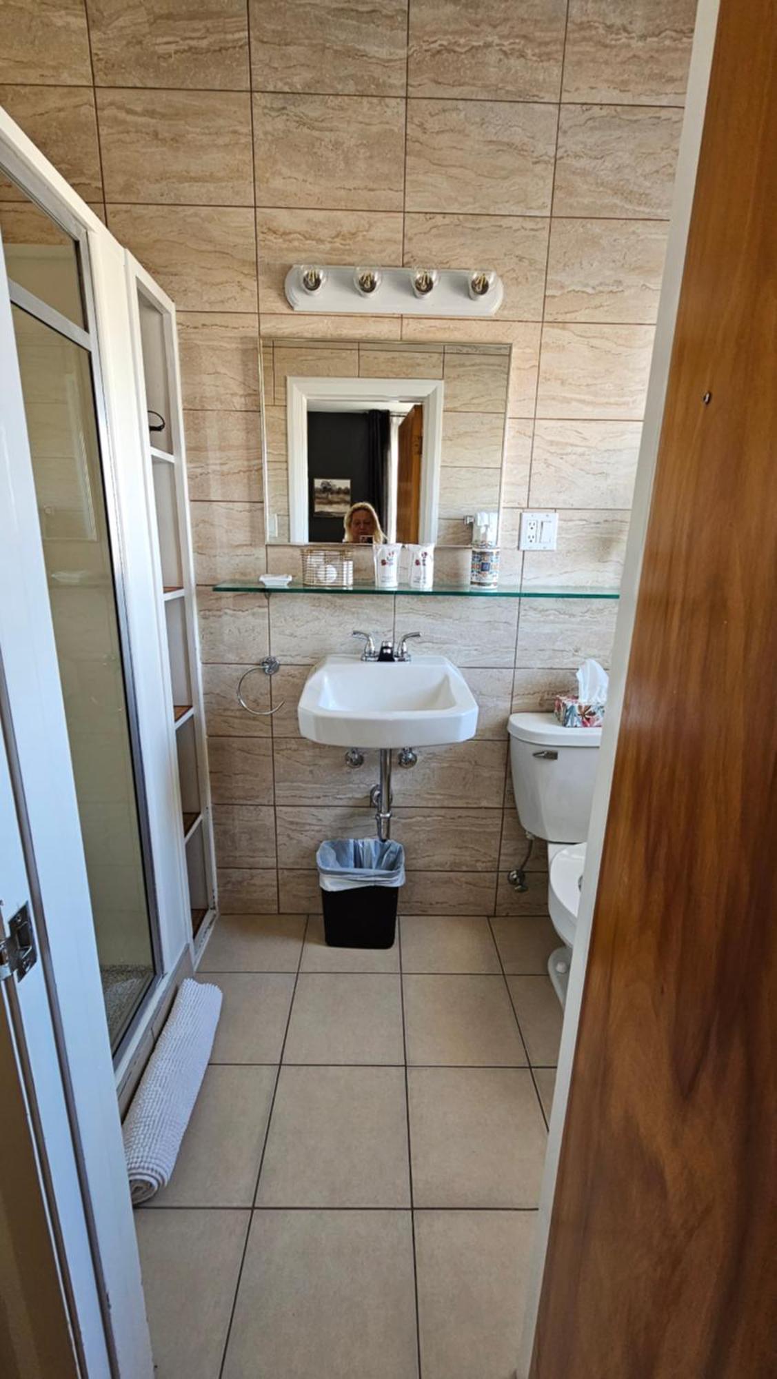 Gite Au P'Tit Manoir B&B Chicoutimi エクステリア 写真